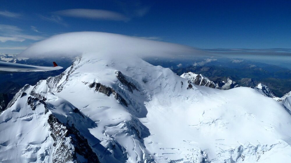 Mas7 Mont B-grand plateau.jpg