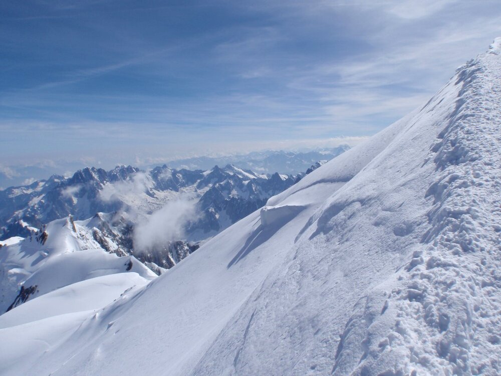 Mas8 Mont B-widok na Brenva.JPG