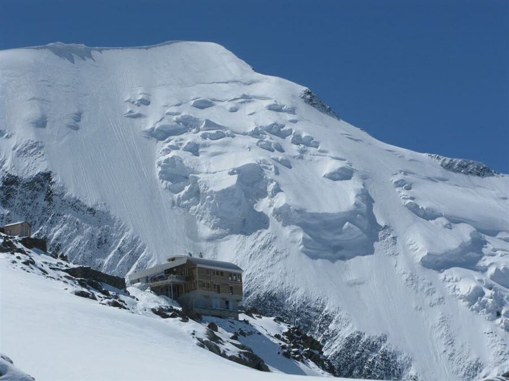 Mas5ba Mont B-Refuge de Tete Rousse.jpg